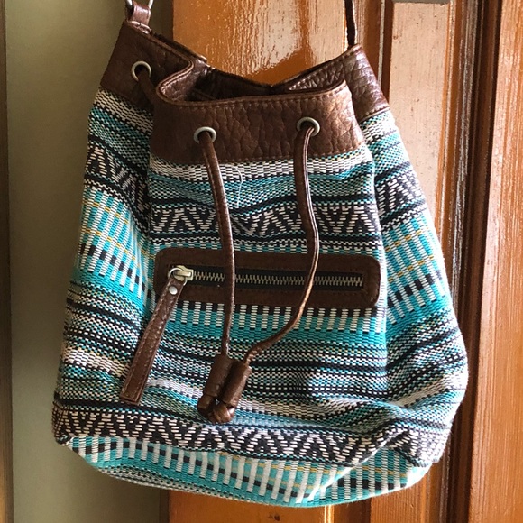 Aeropostale Handbags - Aeropostale Hobo Bag